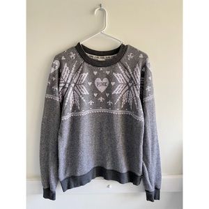 VS PINK Oversized Holiday Sweater ❄️